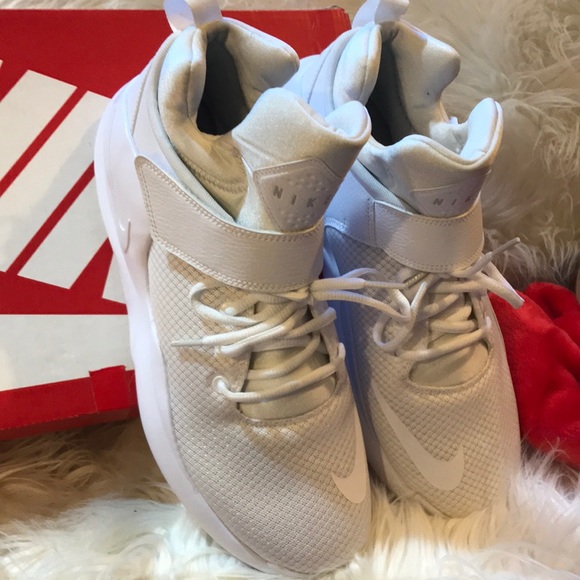 Nike Other - NWT Nike KWAZI men’s size ten basketball shoes